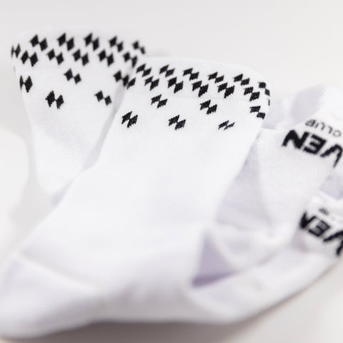 The White Triumph Pickleball Socks (2 pairs)